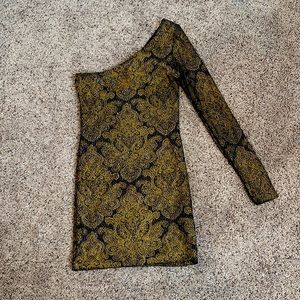 Beautiful mini asymmetrical black and gold party dress size Small